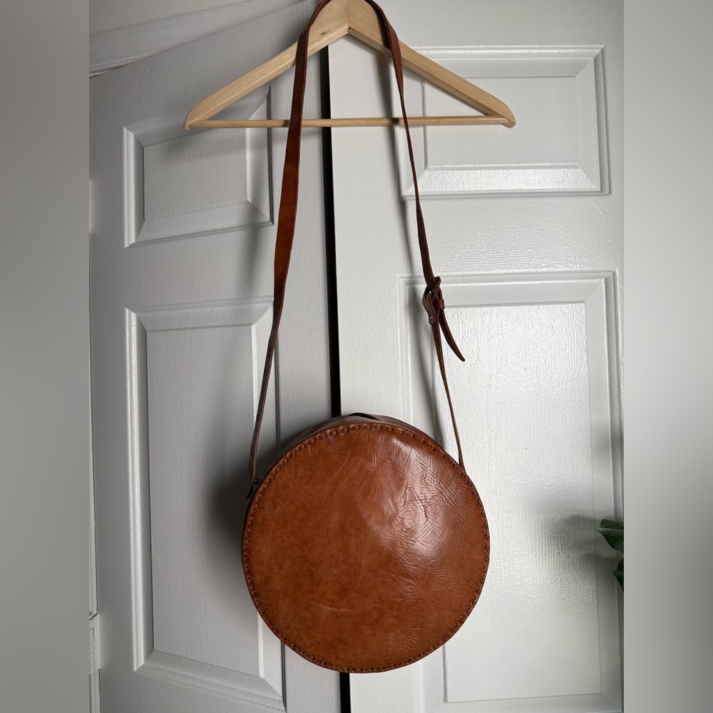 Boho Round Brown Leather Crossbody Bag Hippie Festival Western Coastal Cowgirl